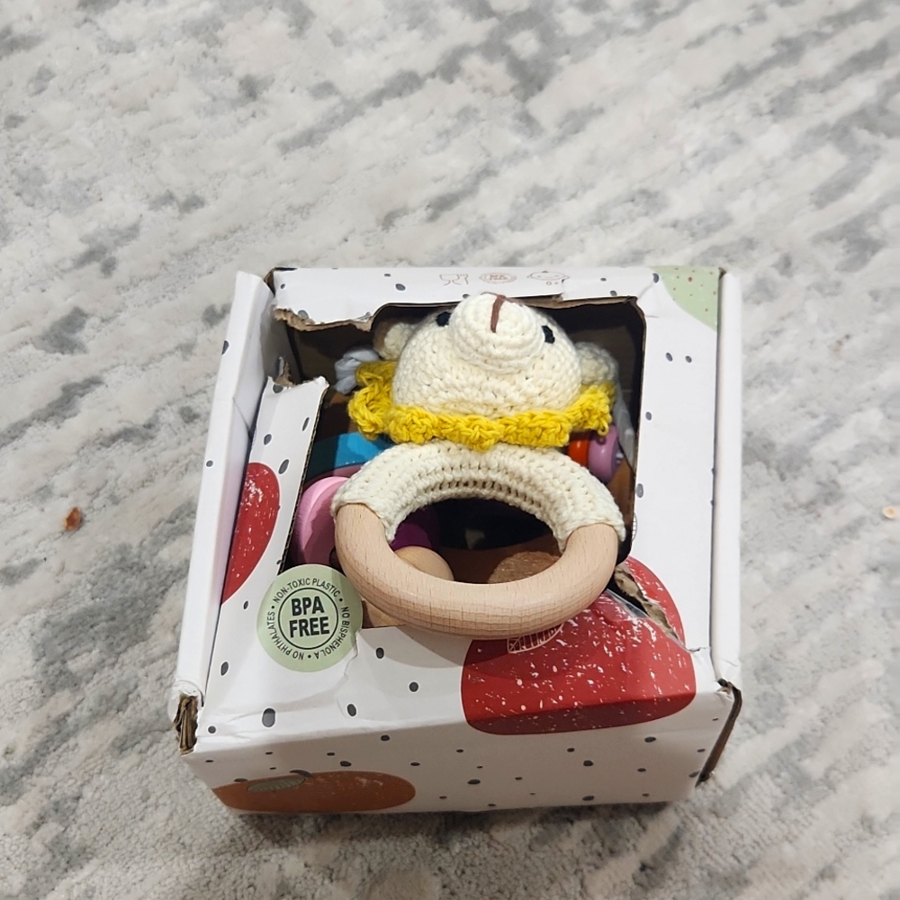 Baby wood toys